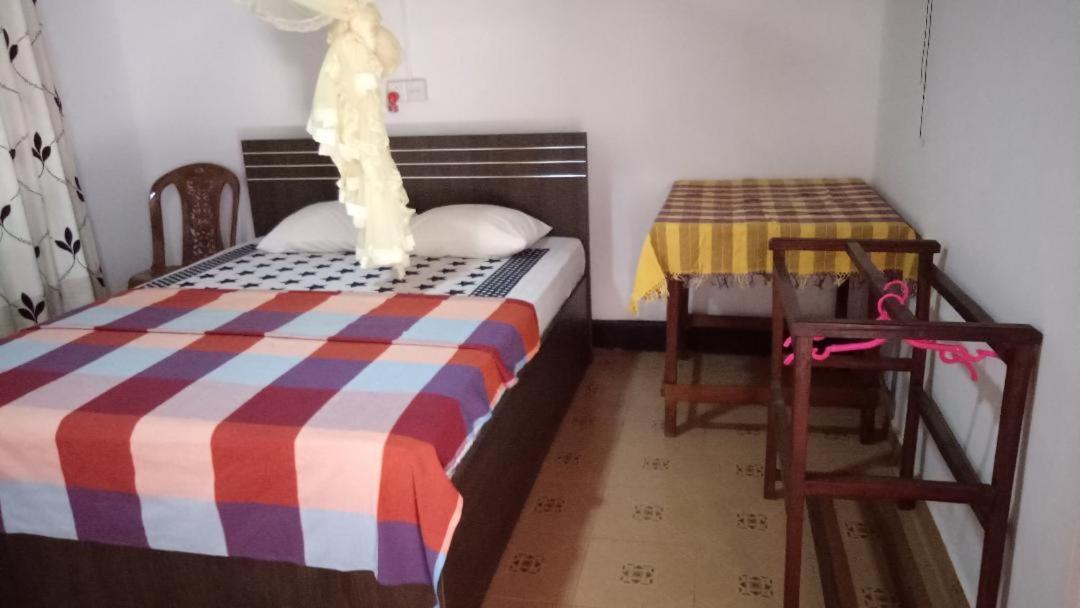 מלון מיריסה Twin Palms מראה חיצוני תמונה