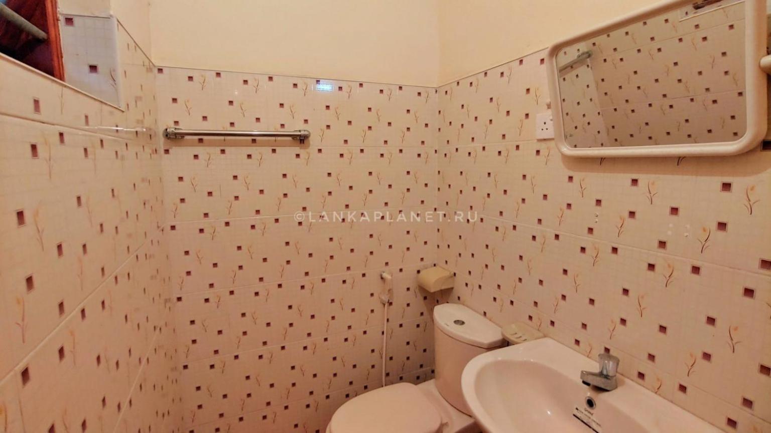 מלון מיריסה Twin Palms מראה חיצוני תמונה